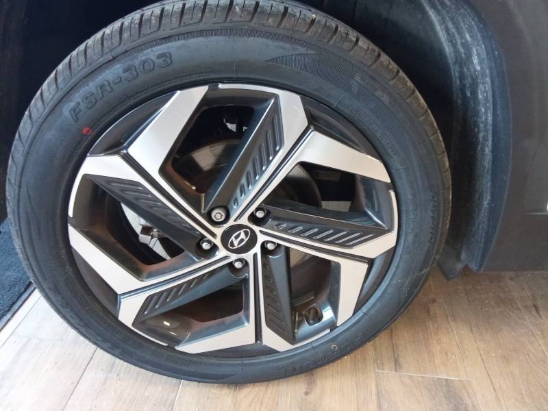 Hyundai Tucson - Photo 17