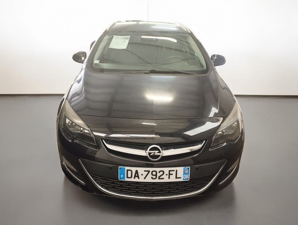 Opel Astra - Photo 4