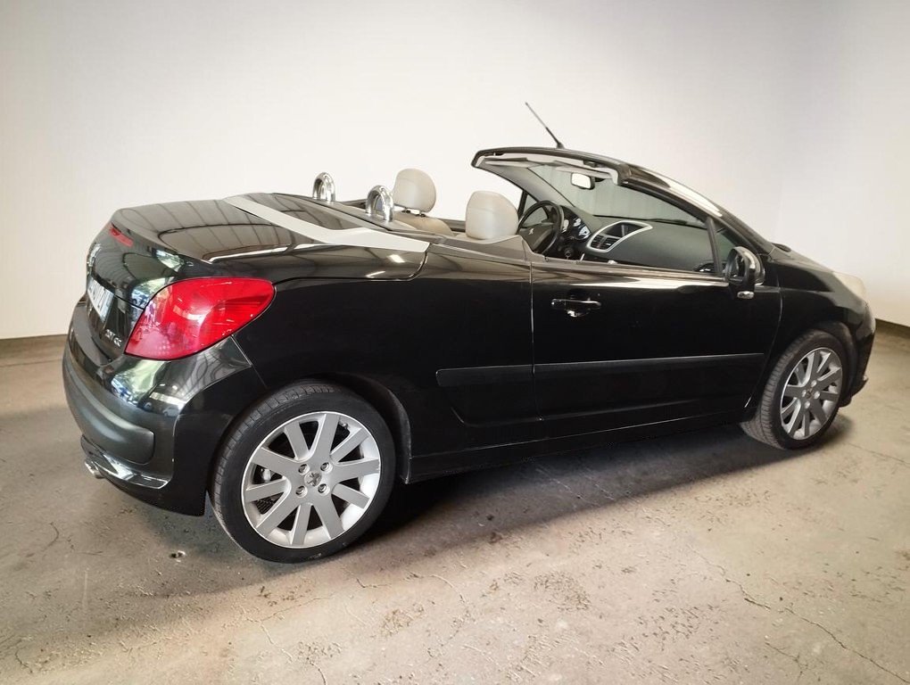 Peugeot 207 CC - Photo 7