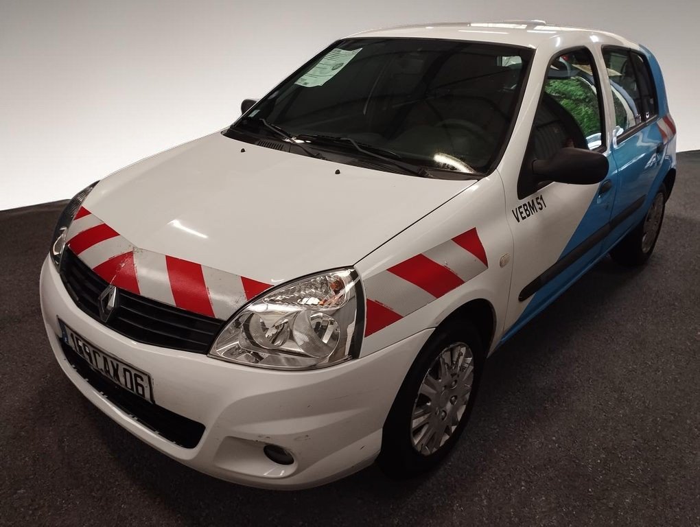 Renault Clio - Photo 1