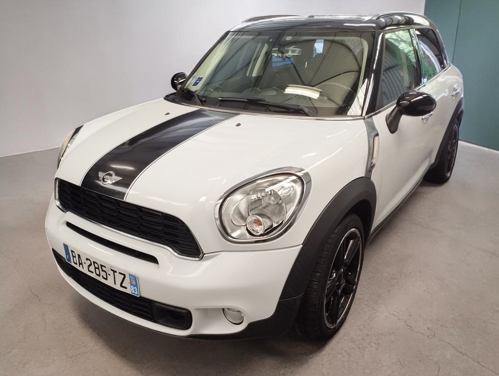 Mini Countryman - Photo 1