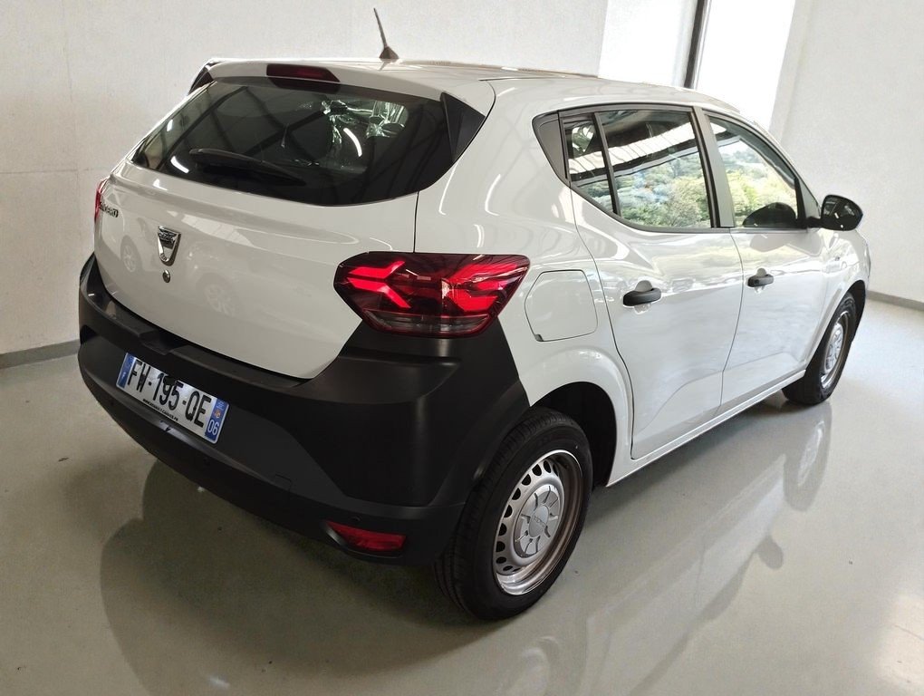Dacia Sandero - Photo 2