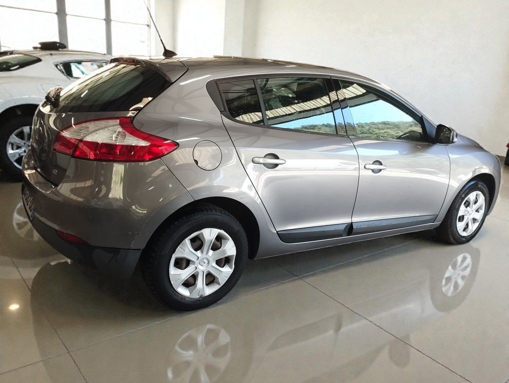 Renault Mégane - Photo 7
