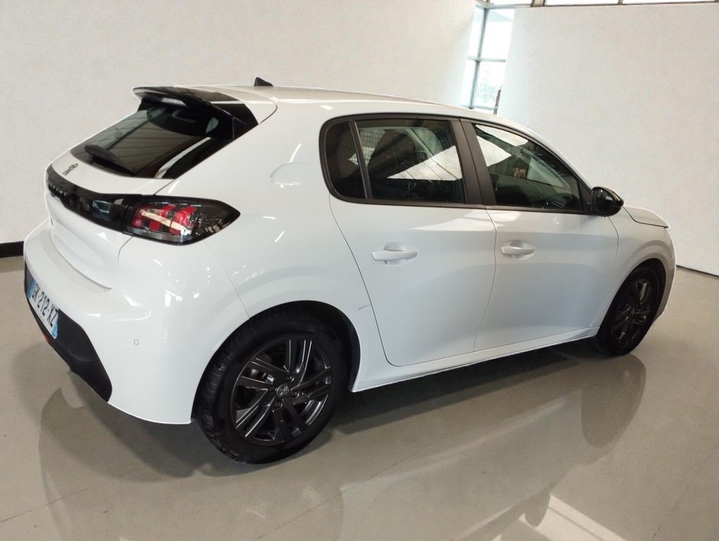 Peugeot 208 - Photo 7