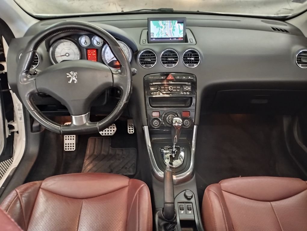 Peugeot 308 CC - Photo 3