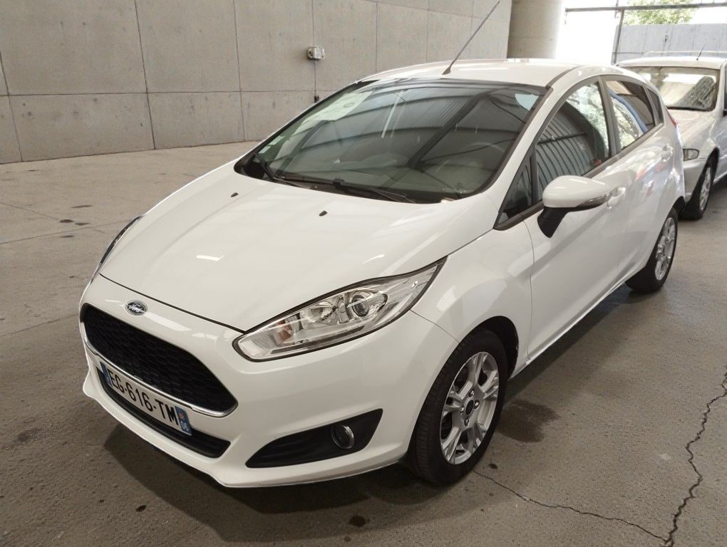 Ford Fiesta - Photo 1