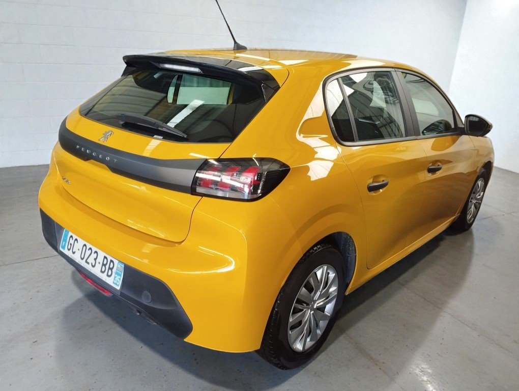 Peugeot 208 - Photo 2