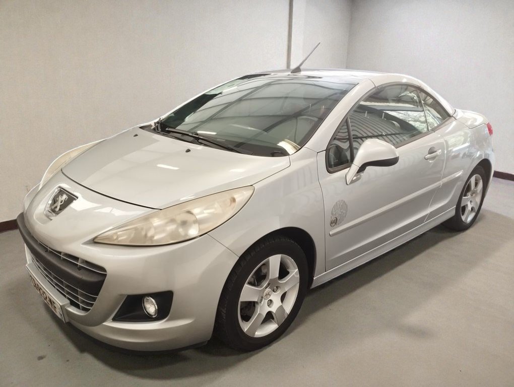 Peugeot 207 CC - Photo 6