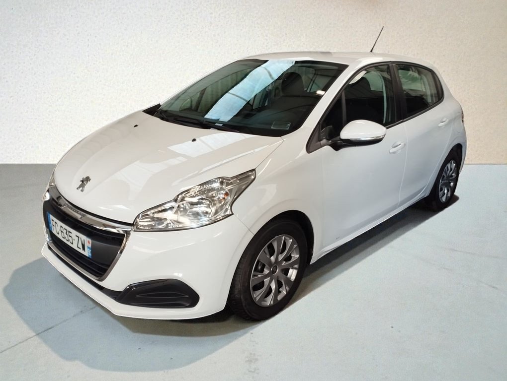 Peugeot 208 affaire - Photo 1