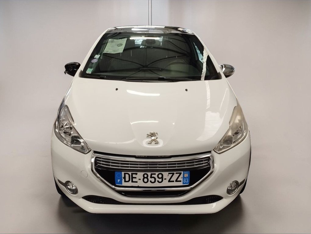 Peugeot 208 - Photo 4