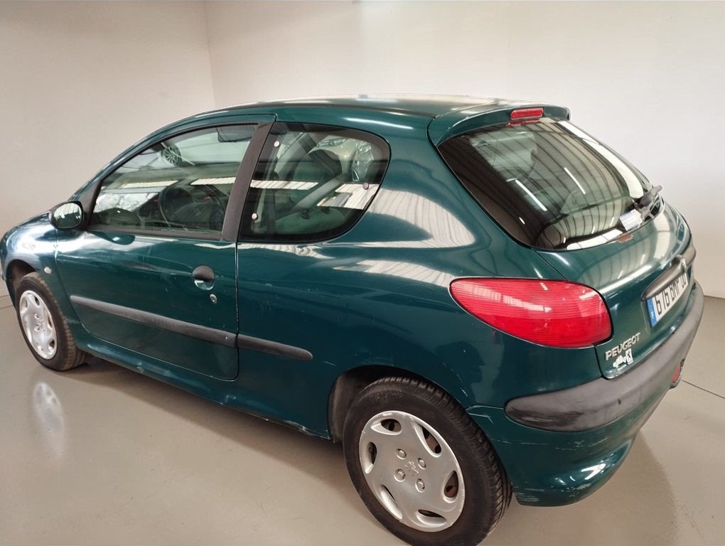 Peugeot 206 - Photo 6