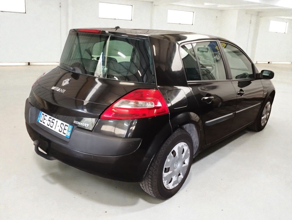 Renault Mégane - Photo 2
