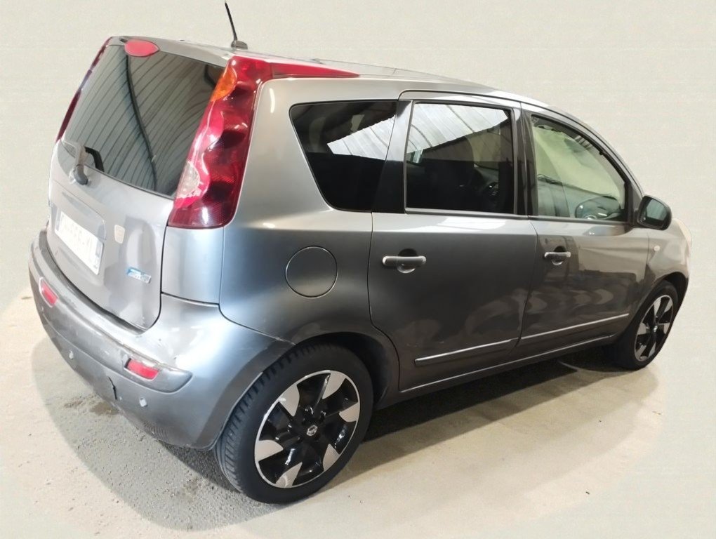 Nissan Note - Photo 7
