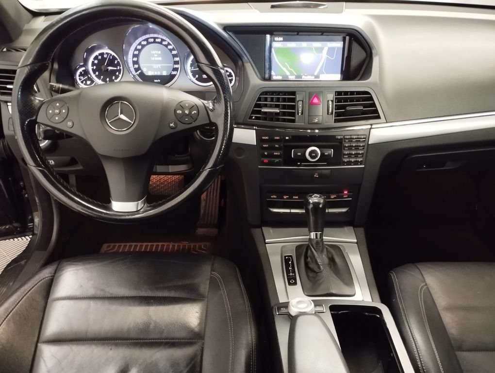 Mercedes classe e coupe - Photo 3