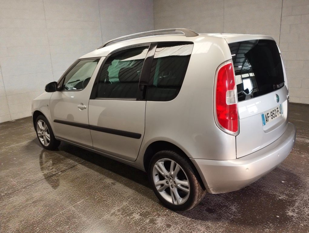 Skoda Roomster - Photo 6