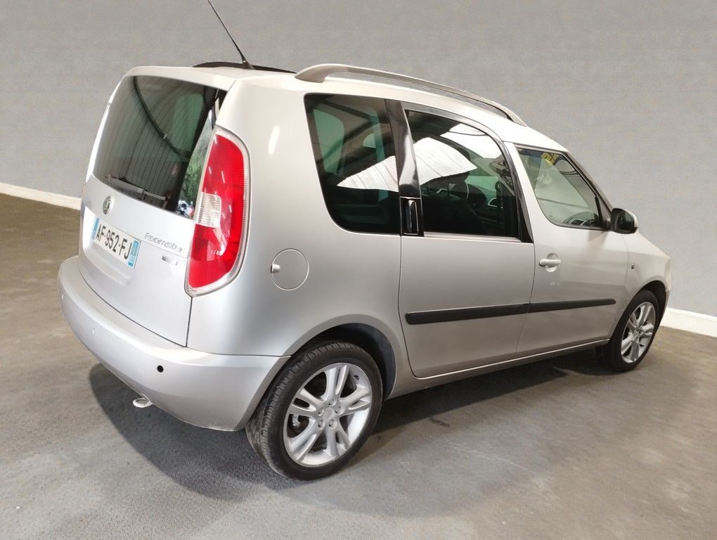 Skoda Roomster - Photo 7