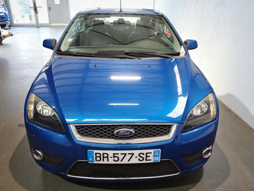 Ford Focus - Photo 4