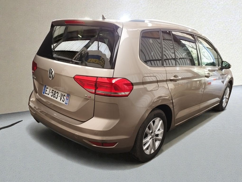 Volkswagen Touran - Photo 2
