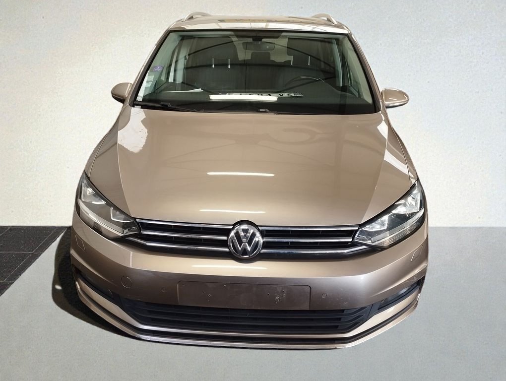 Volkswagen Touran - Photo 4