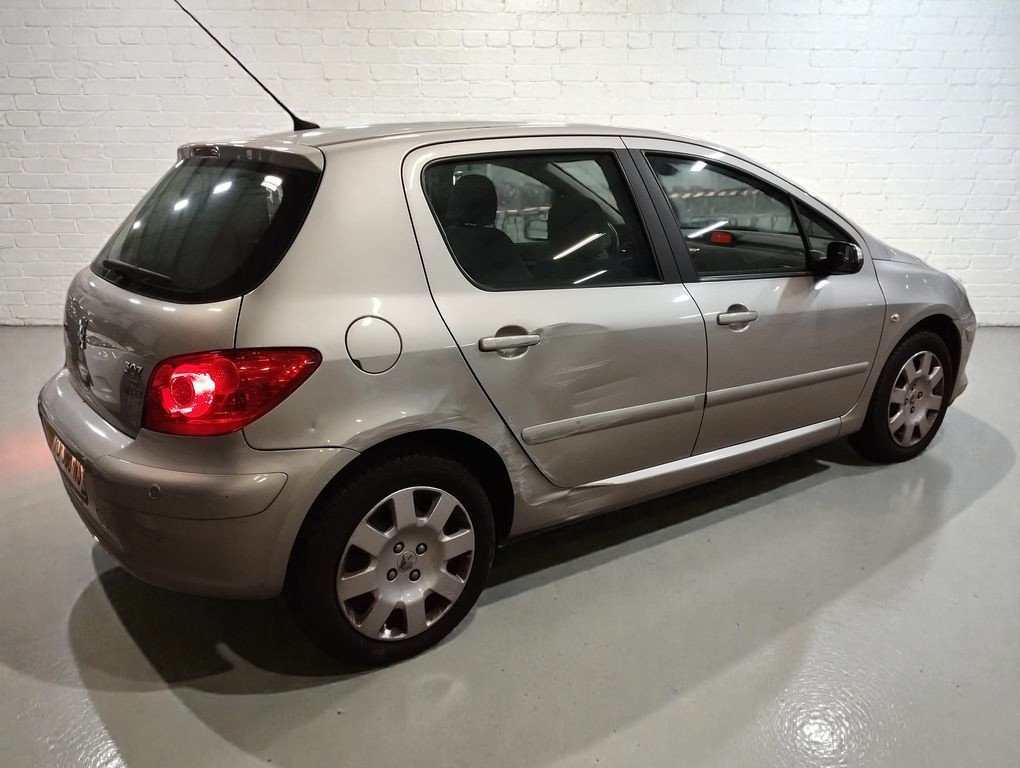 Peugeot 307 - Photo 2