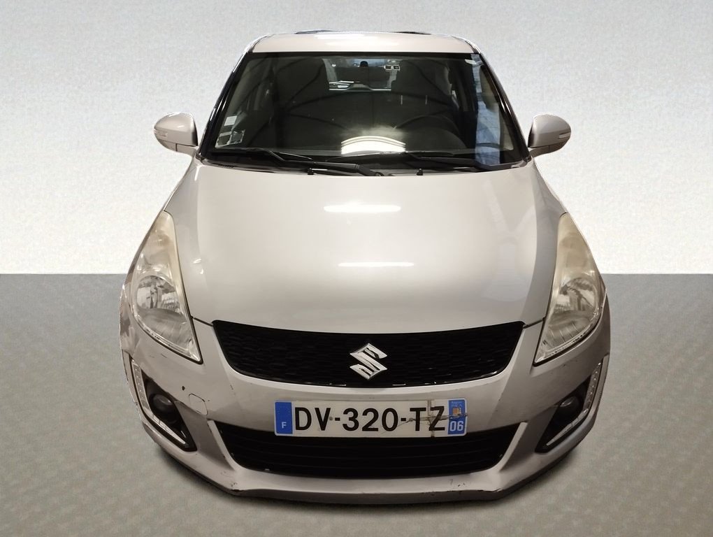 Suzuki Swift - Photo 4