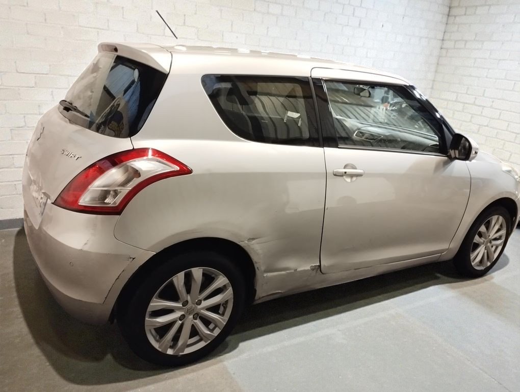 Suzuki Swift - Photo 7