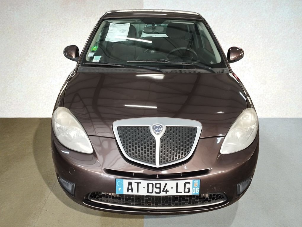 Lancia Ypsilon - Photo 4
