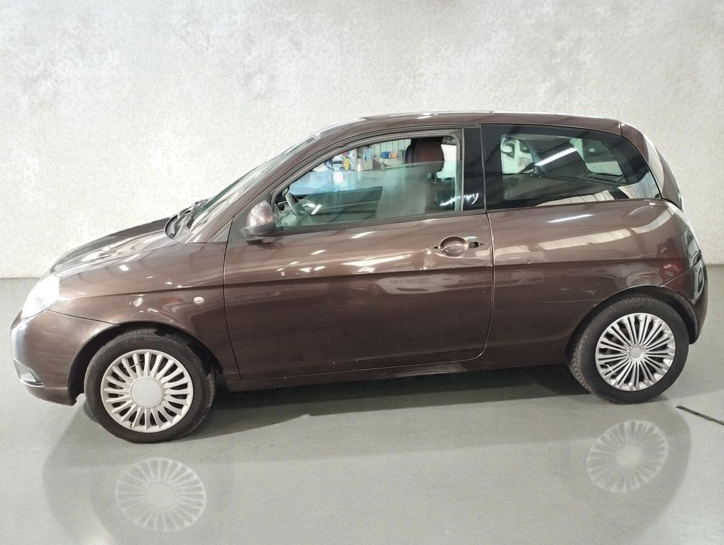 Lancia Ypsilon - Photo 6