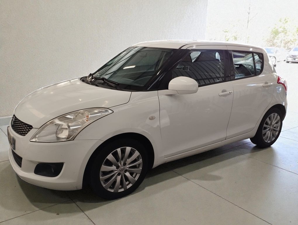 Suzuki Swift - Photo 6