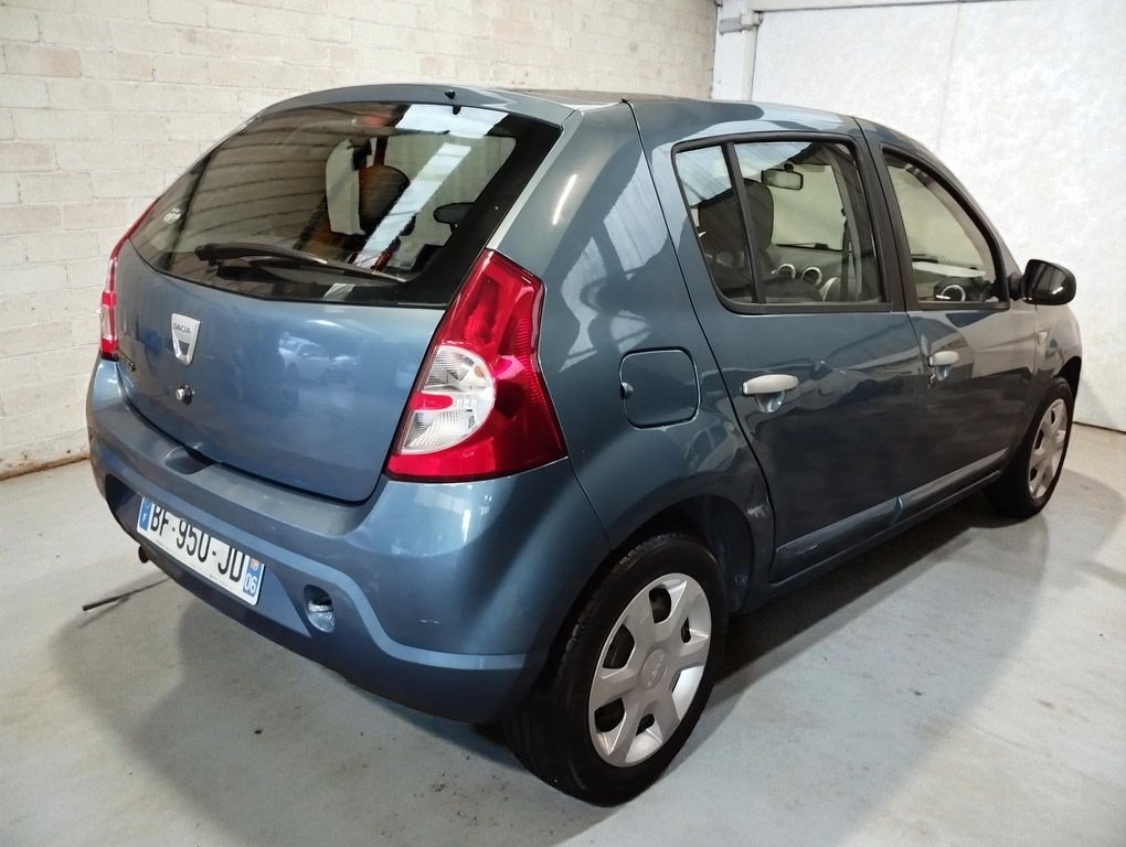 Dacia Sandero - Photo 2