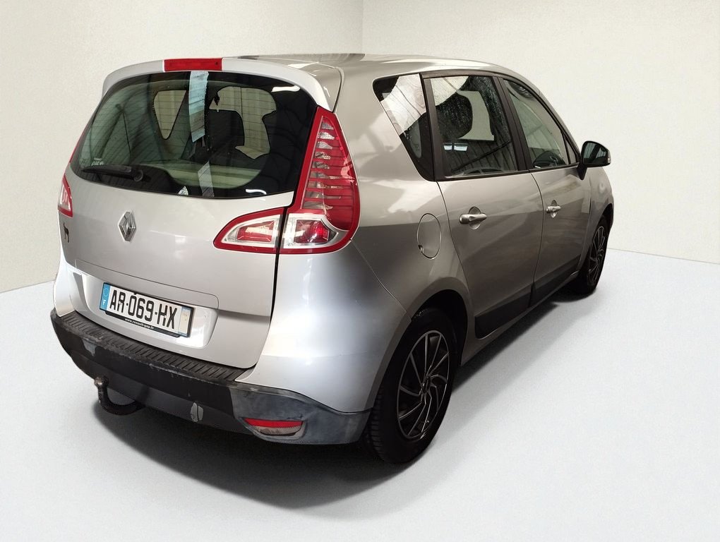 Renault Scénic - Photo 2