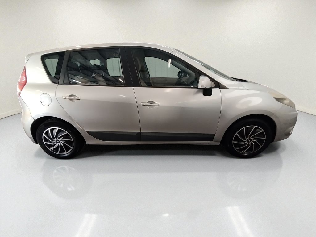 Renault Scénic - Photo 7
