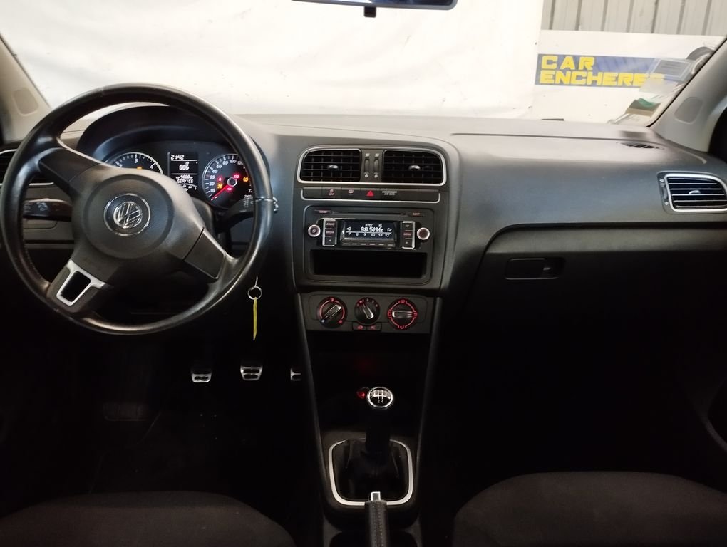 Volkswagen Polo - Photo 3