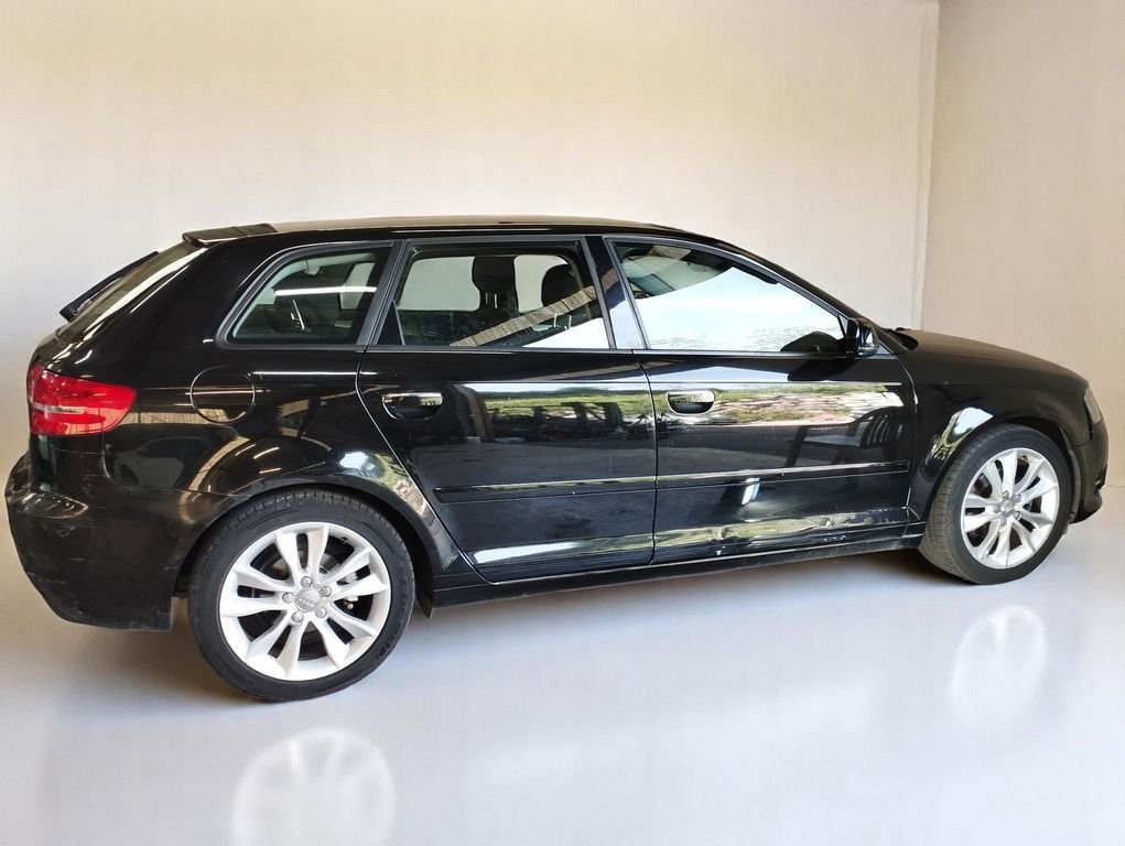 Audi A3 sportback - Photo 2