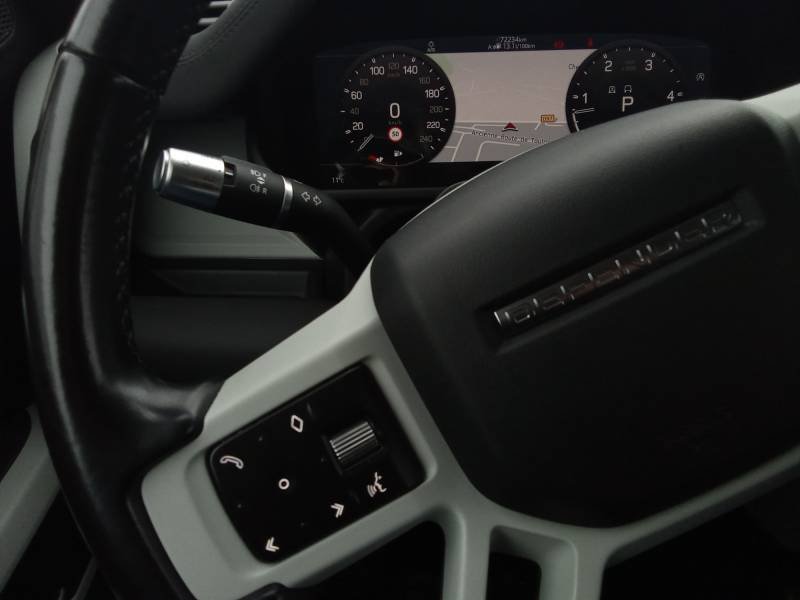 Land Rover Defender - Photo 27