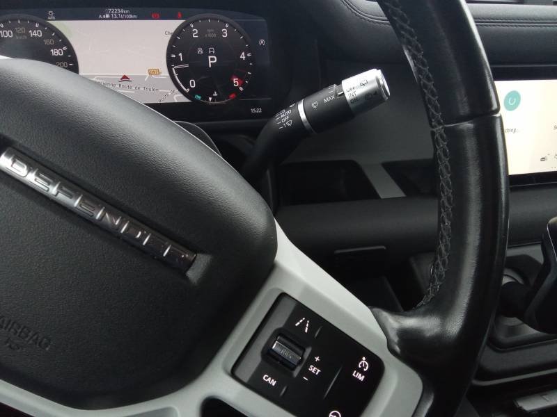 Land Rover Defender - Photo 28