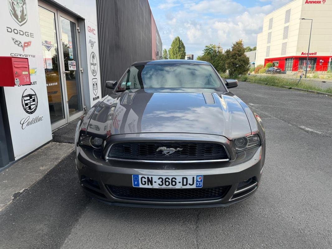Ford Mustang - Photo 3