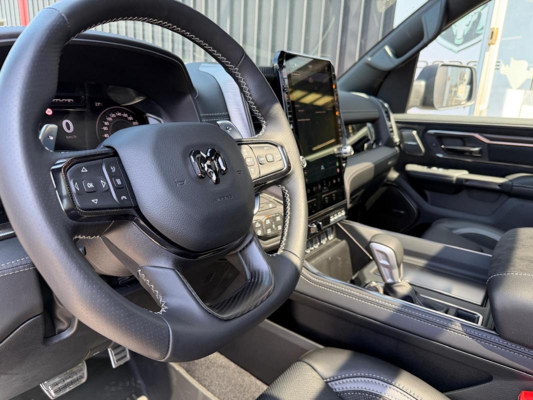 Dodge Ram - Photo 6