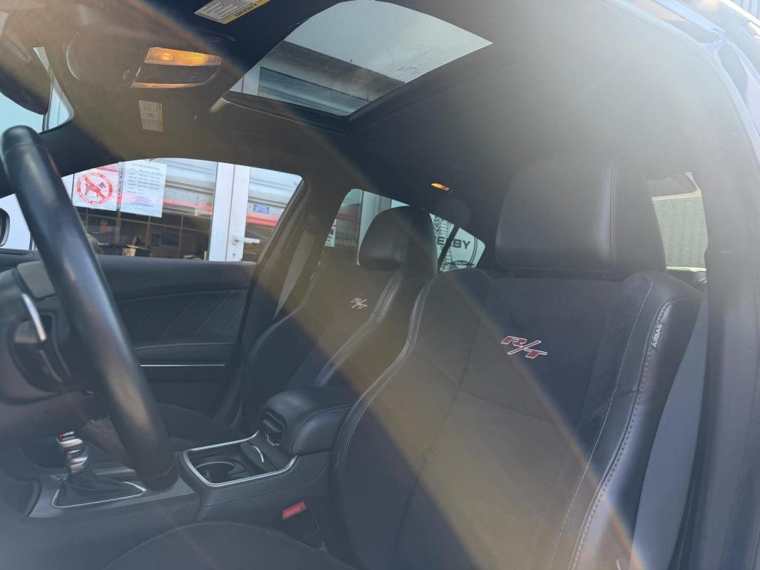 Dodge Charger - Photo 13