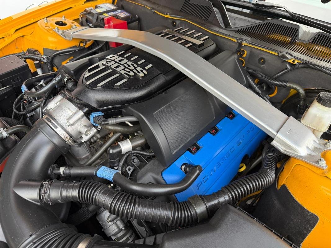 Ford Mustang - Photo 16