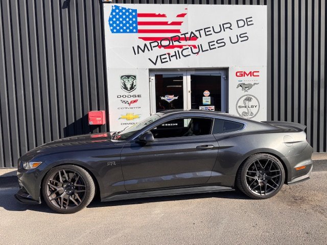 Ford Mustang - Photo 6