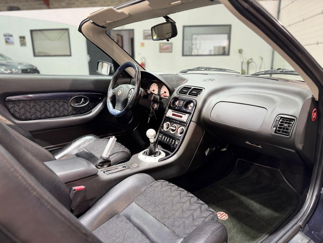 MG MGF - Photo 12