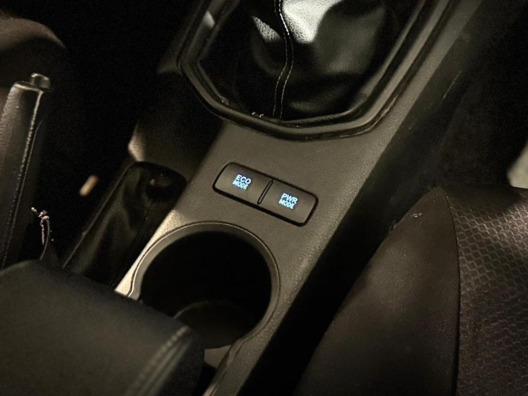 Toyota Hilux - Photo 17