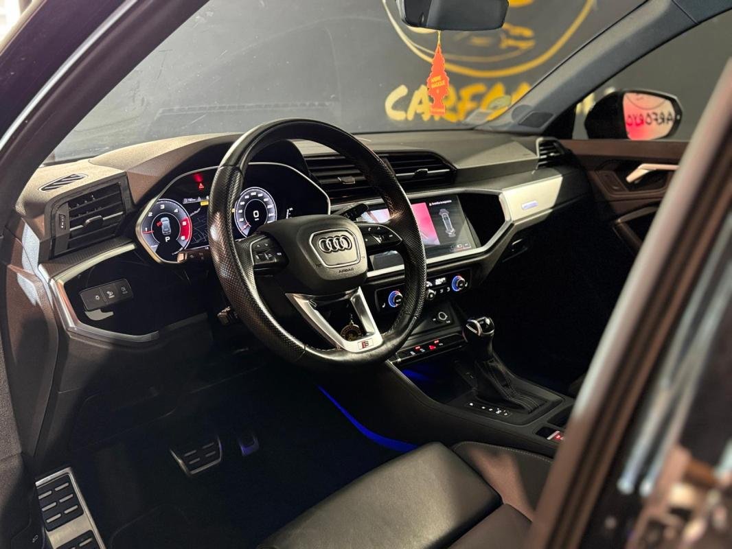 Audi Q3 - Photo 6