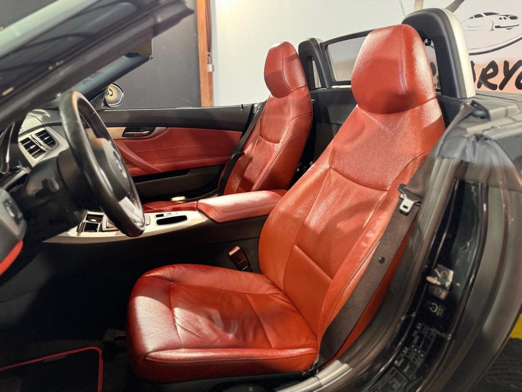 BMW Z4 - Photo 10