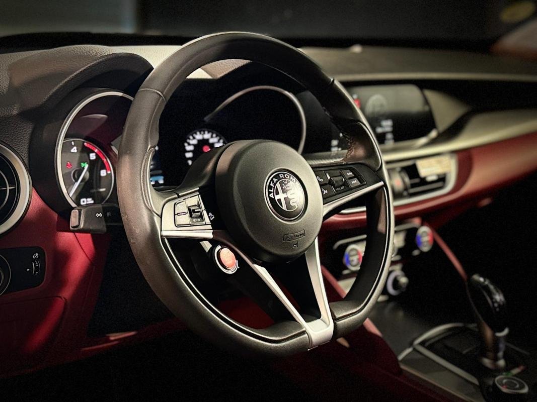 Alfa Romeo Stelvio - Photo 13