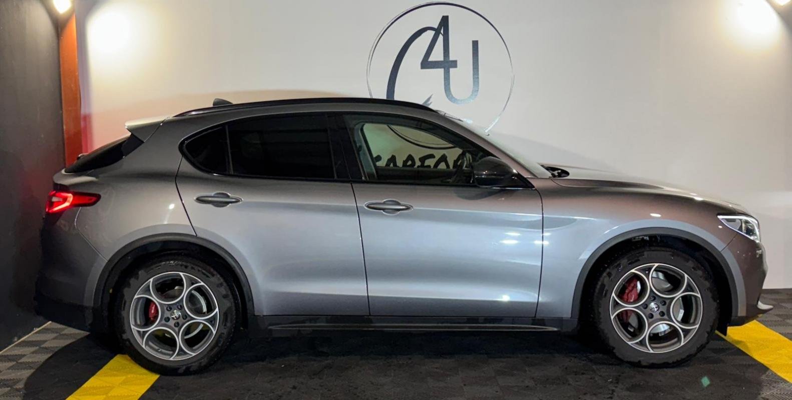 Alfa Romeo Stelvio - Photo 3