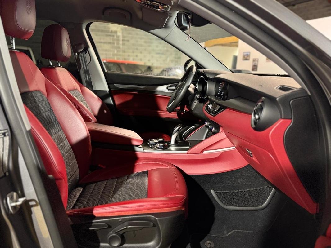 Alfa Romeo Stelvio - Photo 10