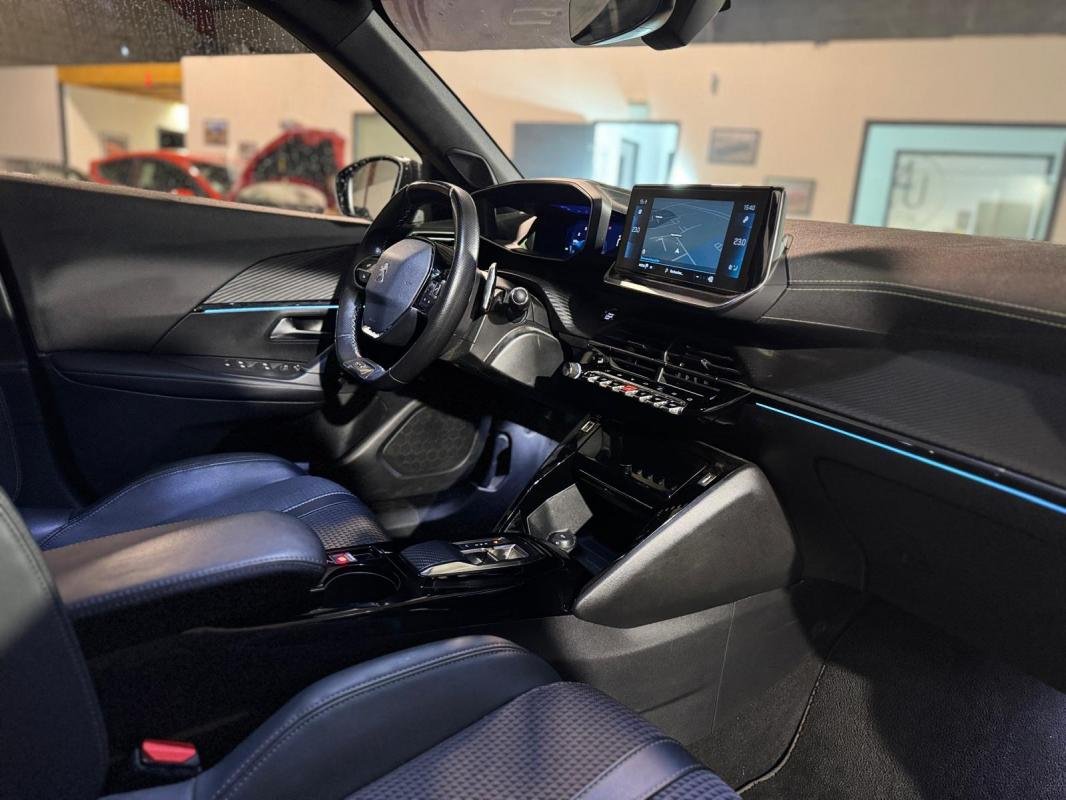 Peugeot 2008 - Photo 11