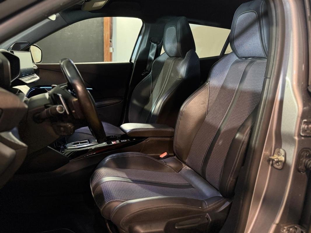 Peugeot 2008 - Photo 8